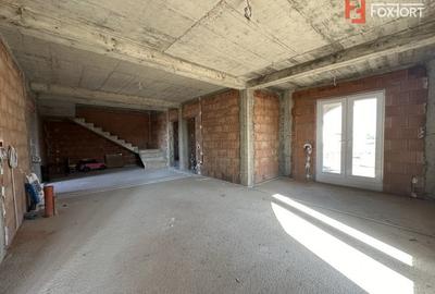 Casă individuală cu 7 camere cu Teren 670 Mp în Moșnița Nouă - 9