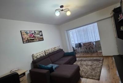 Apartament cu 2 camere decomandat în Târgu Cucu - 9