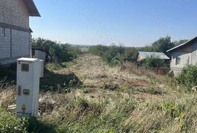 Teren de 2500 mp, în Cocoșești