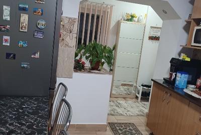 Casa cu 3 camere - 1