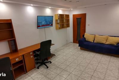 Apartament cu 2 camere decomandat în Tractorul - 11