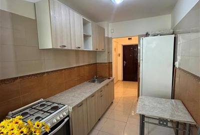 Apartament cu 2 camere semidecomandat în Berceni - 2