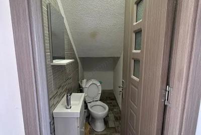 Casă cu 3 camere cu Teren 50 Mp în Central - 10