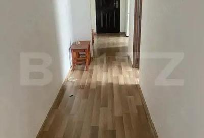 Apartament de vanzare, cu 2 camere, 50 mp, zona Decebal - 2