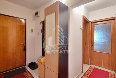 Apartament cu 3 camere decomandat în Aradului - 3