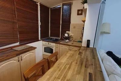 Apartament cu 3 camere semidecomandat, mobilat în Simion Bărnuțiu - 1