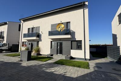 Casă cu 6 camere cu Teren 220 Mp în Otopeni