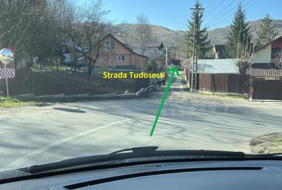 Teren de 4300 mp, în Central - 12