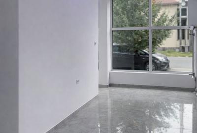 Spațiu comercial, de 100 mp, în Pârneava - 3