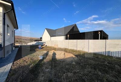 Casă cu Teren 1000 Mp în Rediu - 2