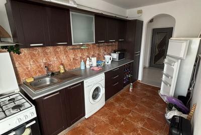Apartament cu 2 camere decomandat în Hala Centrală - 2