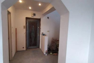 Apartament cu 2 camere semidecomandat în Răcădău - 4