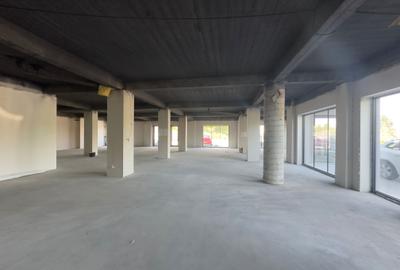 Spațiu comercial, de 327 mp, în Central - 2