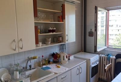 Apartament cu 4 camere decomandat, 90 mp, zona Titulescu - 7