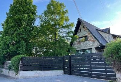 Casă cu 3 camere în Gării