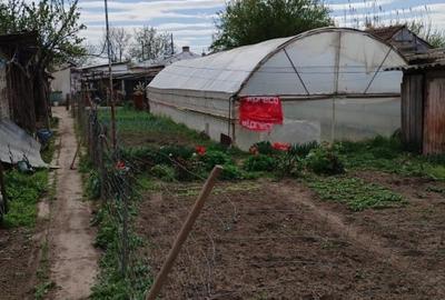 Casă cu 5 camere cu Canalizare în Central - 4