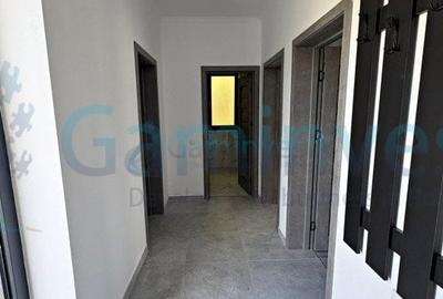 Casă individuală cu 4 camere cu Canalizare în Săldăbagiu de Munte - 3