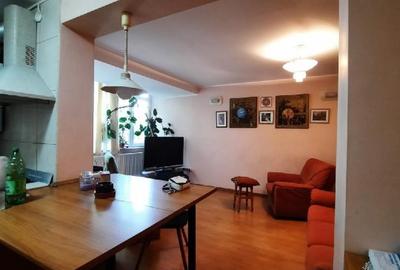 Tomis Nord, apartament 4 camere, etaj 2, gaze, mobilat - 1