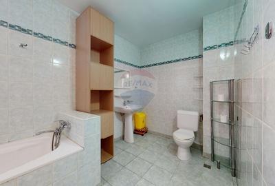Casă individuală cu 10 camere cu Teren 710 Mp în Central - 22