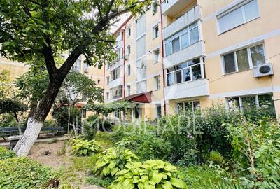 Apartament cu 3 camere semidecomandat în Central - 7