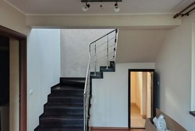 Casă cu 3 camere cu Teren 180 Mp în Central - 5