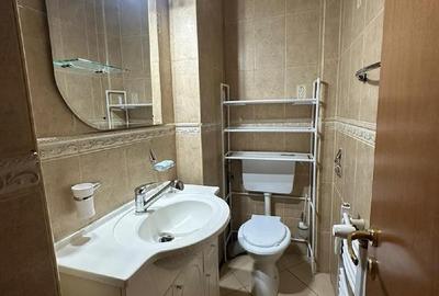 Apartament cu 3 camere decomandat în Centrul Civic - 2