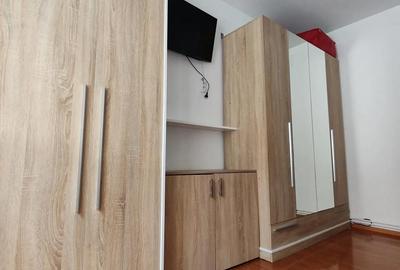 Apartament cu 3 camere semidecomandat în Central - 7