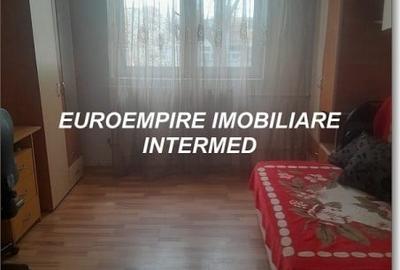 Garsonieră semidecomandată în Far