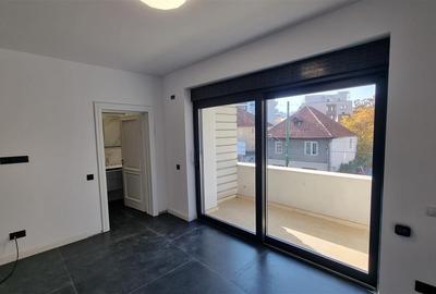 Vila - Bloc modern de 11 camere zona Centrul Civic , Onix - 8