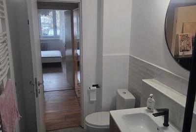 Apartament cu 3 camere semidecomandat în Rovine - 7