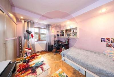 Apartament cu 5 camere de vanzare in zona Centrul Istoric - 16