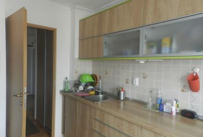 Apartament cu 3 camere decomandat în Central - 4