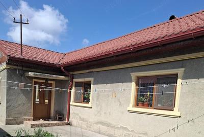 Casă cu 4 camere cu Teren 177 Mp în Km 4 - 2