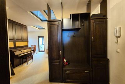 Comision 0 - Apartament în vilă, spațios, priveliște spre cabana Postăvaru - 8