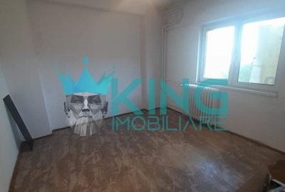 Apartament cu 3 camere decomandat în Drumul Taberei