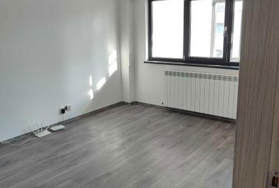 Apartament cu 3 camere decomandat în Calea Galați - 4