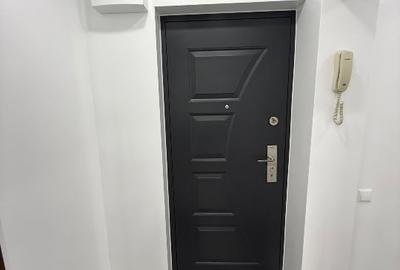 Apartament cu 3 camere semidecomandat, mobilat în Micro 40 - 15