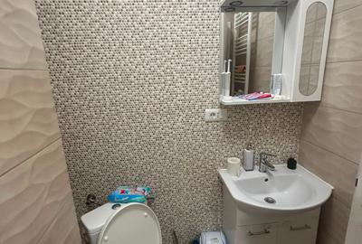 Apartament cu 3 camere decomandat în Berceni - 10
