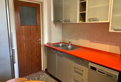 Apartament cu 3 camere circular, mobilat în Titan - 10