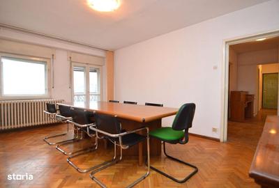Apartament cu 4 camere decomandat în Unirii - 15