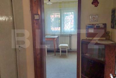 Apartament cu 2 camere, 50 mp, zona centrala - 11
