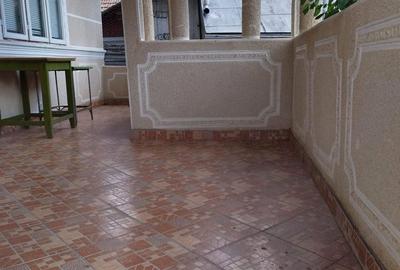 Casă cu 4 camere în Dragosloveni (Soveja) - 6