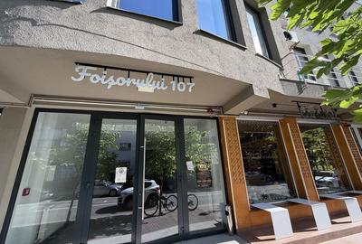 Spațiu comercial, de 90 mp, în Central - 1