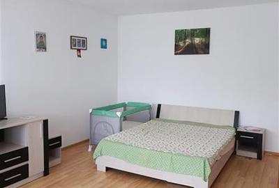 Casă individuală cu 7 camere cu Teren 288 Mp în Titan - 3