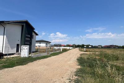 Teren ideal pentru construcție – Snagov, 3750 mp, utilități, zonă case P+1+M - 4