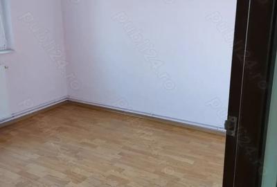 Apartament cu 4 camere decomandat în Central - 4