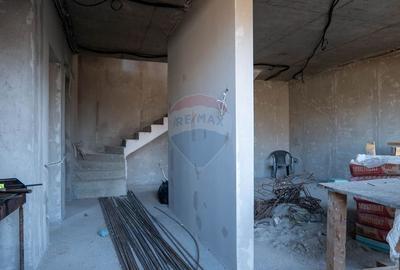 Casă individuală cu 6 camere cu Teren 246 Mp în Central - 20