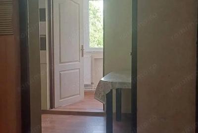 Apartament 3 cam Nae Leonard ,et 2 Apartament 3 cam Nae Leonard ,et 2 - 5