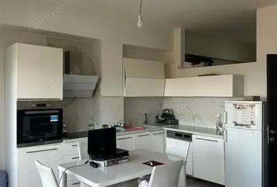 Garsonieră decomandată în 1 Mai - 3