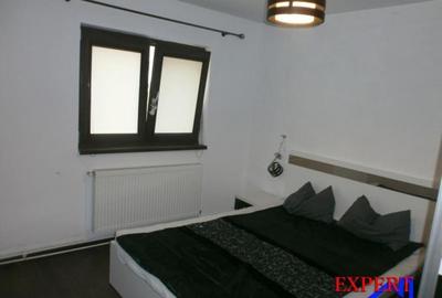 Apartament 2 camere decomandat de lux , zona Centrala - 3